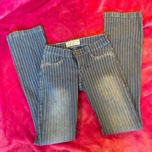 HD Y2K diamanté
pinstriped lowrise flare jeans